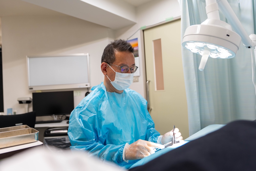 外科専門医による外傷・皮膚のできものの治療